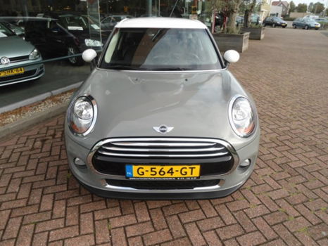 Mini Mini Cooper - 1.5 Serious Business SLECHTS 46.054km + NAVIGATIE - 1