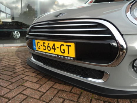 Mini Mini Cooper - 1.5 Serious Business SLECHTS 46.054km + NAVIGATIE - 1