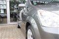 Toyota Corolla Verso - 1.8 16V VVT-I LINEA SOL, Airco, Trekhaak, etc - 1 - Thumbnail