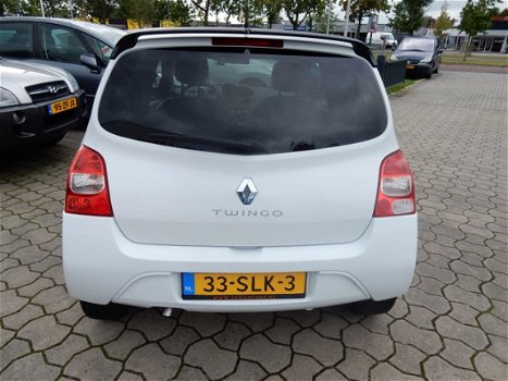 Renault Twingo - 1.5 dCi Collection / Airco/ Elektr. Ramen / Nieuwe D.riem - 1