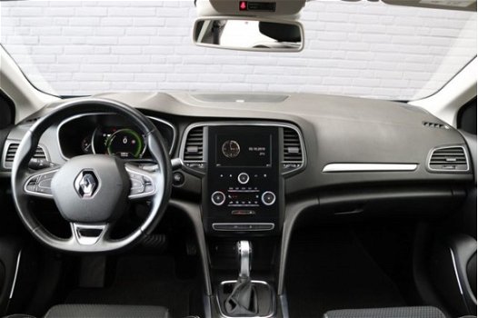 Renault Mégane - dCi 110 EDC Bose Hatchback | Automaat | LUXE - 1