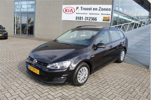 Volkswagen Golf Variant - 1.0 TSI Trendline Navigatie/Airco/Parkeersensoren voor+achter - 1