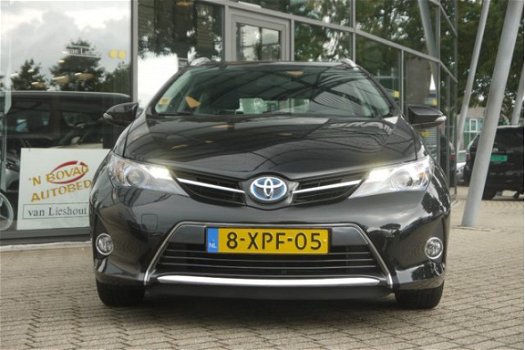 Toyota Auris Touring Sports - 1.8 Hybrid Aspiration NL-Auto Nav/climate - 1