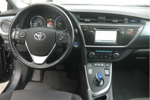 Toyota Auris Touring Sports - 1.8 Hybrid Aspiration NL-Auto Nav/climate - 1