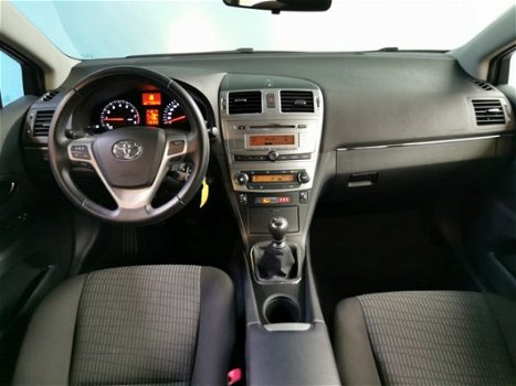 Toyota Avensis Wagon - 1.6 VVTi Aspiration Rijklaar + 6 maanden Bovag-garantie - 1