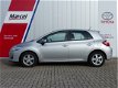 Toyota Auris - 1.8 Full Hybrid Aspiration Clima Cruise Boekjes - 1 - Thumbnail