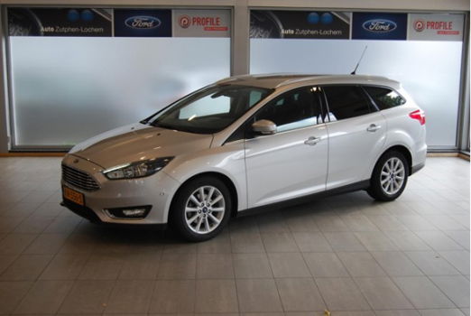 Ford Focus - 1.0 ECOBST 125Pk Titanium wgn Navi/Stoel/Stuur-verwarming - 1