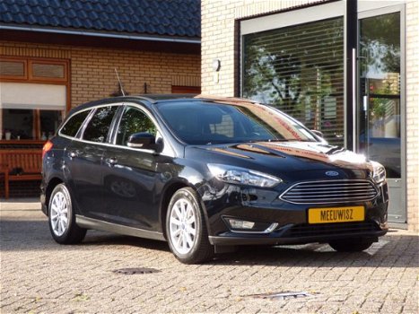 Ford Focus Wagon - 1.0 Titanium/ lage km/ zeer mooi - 1