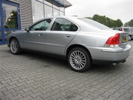 Volvo S60 - 2.5 T Sport - 1