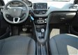 Peugeot 208 - Signature 1.2 PT 110pk EAT-6 / ECC / Camera - 1 - Thumbnail