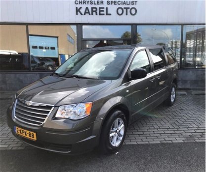 Chrysler Grand Voyager - 2.8 CRD EXECUTIVE EDITION - 1