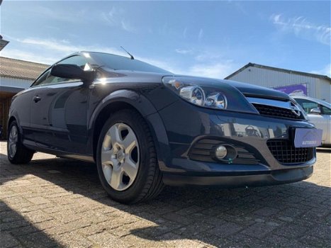 Opel Astra TwinTop - 1.8 Cosmo / 1e Eigenaar/ Airco/ PDC/ Cruise Control - 1