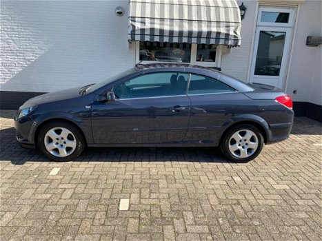 Opel Astra TwinTop - 1.8 Cosmo / 1e Eigenaar/ Airco/ PDC/ Cruise Control - 1