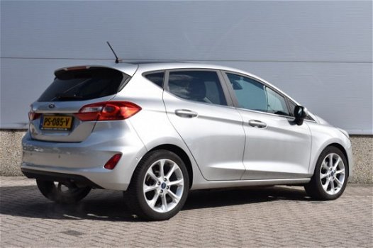 Ford Fiesta - 1.0 EcoB. Titanium panoramadak zeer compleet - 1