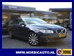 Volvo V70 - 2.0 D4 LIMITED EDITION LEDER NAVI *NIEUWE DISTRIBUTIE - 1 - Thumbnail