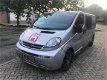 Opel Vivaro - 2.5 CDTI L2H1DC Cosmo 2006 ZILVER AIRCO - 1 - Thumbnail