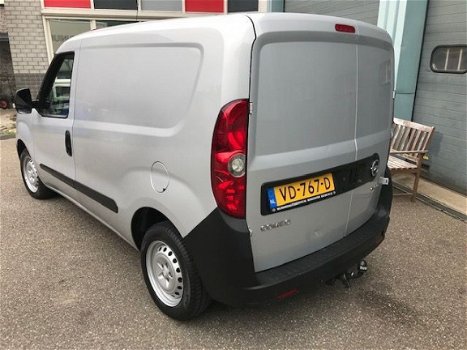 Opel Combo - 1.3 JTD ECO flex GEISOLEERD met airconditioning - 1