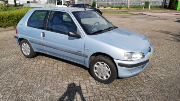 Peugeot 106 - 1.1 Accent X - 1