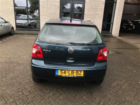 Volkswagen Polo - 1.4-16V Highline APK/AIRCO/5drs/elekt ramen/meeneemprijs - 1