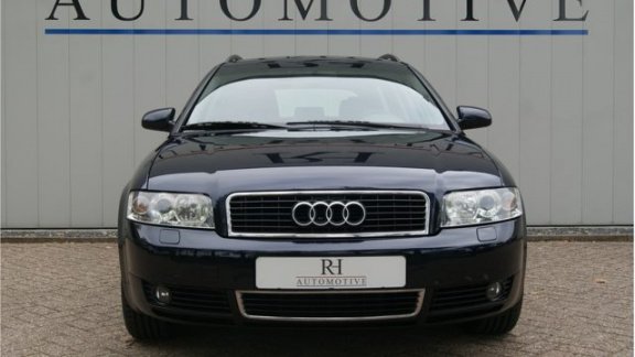 Audi A4 Avant - 3.0-V6 Quattro Automaat Exclusive Youngtimer - 1