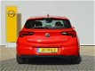 Opel Astra - 1.4 Business+ 150 pk Navigatie / AGR comfortstoelen / Parkeersensoren voor + achter / D - 1 - Thumbnail