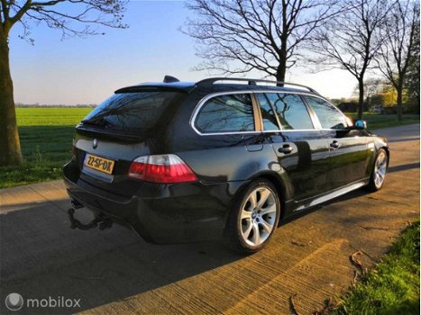 BMW 5-serie Touring - 525d High Executive - 1