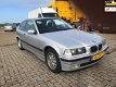 BMW 3-serie Compact - 316i Executive - 1 - Thumbnail