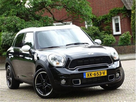 Mini Mini Countryman - 1.6 Cooper S ALL4 183PK+ XENON / LED + leder - 1