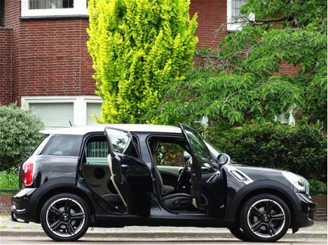 Mini Mini Countryman - 1.6 Cooper S ALL4 183PK+ XENON / LED + leder - 1