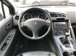 Peugeot 3008 - 1.6 THP ST Navigatie, Clima, Panodak, etc - 1 - Thumbnail