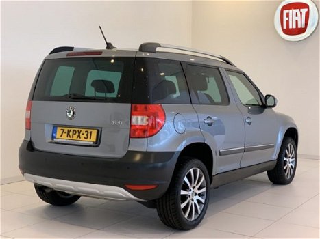 Skoda Yeti - 1.2 TSI Adventure Navigatie | Climate | PDC - 1