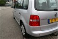 Volkswagen Touran - 1.4 TSI Optive II 140PK Airco 5drs APK Trekhaak - 1 - Thumbnail