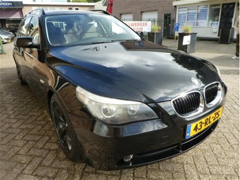 BMW 5-serie Touring - 523i Executive Automaat / Dealeronderhouden - 1