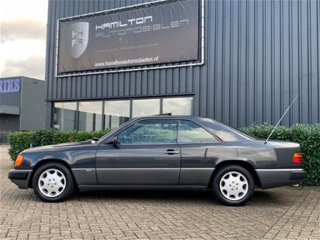 Mercedes-Benz 220 - 200-500 (W124) CE Unieke staat 1ste eigenaar 156dkm - 1