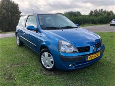 Renault Clio - CLIO; 1.2 16V S2005