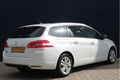 Peugeot 308 - 120pk BL Executive *Navi/Parelmoer/Panodak - 1 - Thumbnail