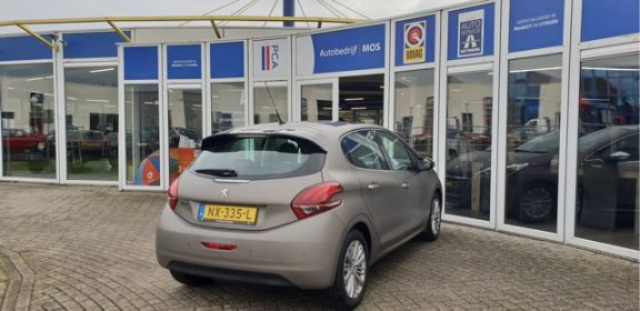 Peugeot 208 - 1.6 BlueHDi Executive/Mat/zeer speciaal Rijklaarprijs - 1