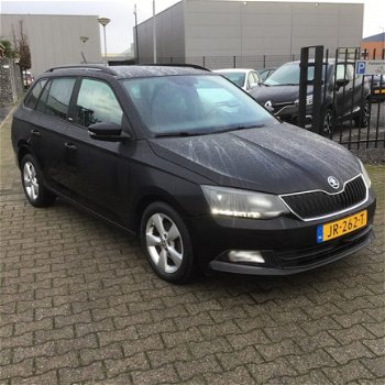 Skoda Fabia Combi - 1.2 TSI JOY - 1