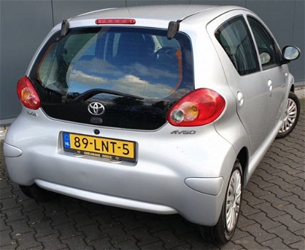 Toyota Aygo - Airco/AUTOMAAT/5Deurs/Benzine/Garantie/TOPStaat - 1