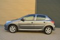 Peugeot 206 - 1.4 XS nieuwe apk - 1 - Thumbnail