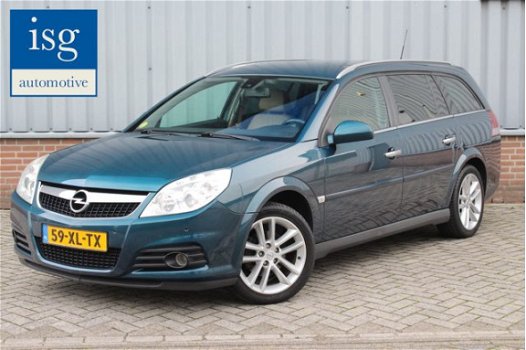 Opel Vectra Wagon - 2.2-16V Executive Aut. Airco | Cruise Control | Navigatie | Xenon | Lederen bekl - 1
