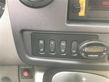 Renault Master - Rolstoelbus automaat airco full options - 1