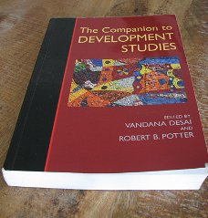 The Companion to Development Studies - Vandana Desai & Robert B. Potter