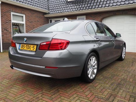 BMW 5-serie - 530i High Executive ACTIEPRIJS |272 PK | NL Auto | Leder | Navigatie | Bi-Xenon | - 1