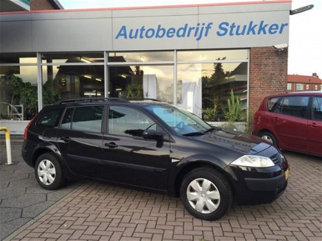 Renault Mégane - Megane 1.6 16v Exclusive Wagon Sunroof Trekhaak - 1