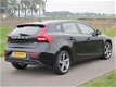 Volvo V40 - 2.0 D2 Momentum Met ECC/Led/Navigatie/Camera - 1 - Thumbnail