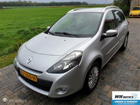 Renault Clio - 1.5 dCi Authentique zeer mooi 120 pk. NWE APK - 1