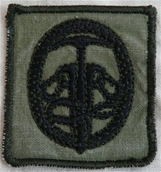 Embleem Vaardigheid, Borst, GVT, Rotsklimmen, Koninklijke Landmacht, jaren'90.(Nr.2) - 2