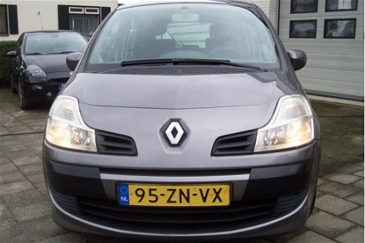Renault Grand Modus - 1.6-16V Expression Automaat.Airco.Zuinig.Stuurwielbediening.Cruise.Apk - 1