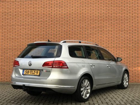 Volkswagen Passat Variant - 2.0 TDI Comfortline BlueMotion | Navigatie | Climate | Cruise Control | - 1